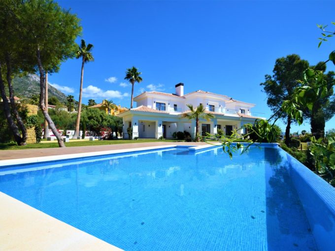 lussuosa villa a Sierra Blanca