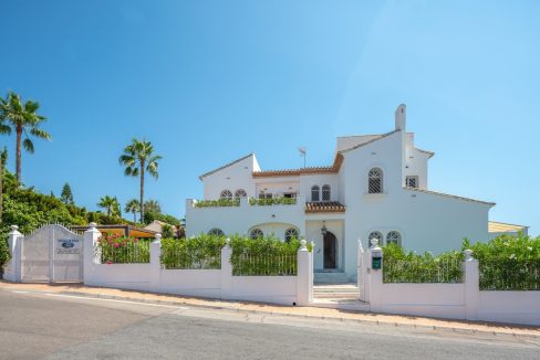 Elegante villa in vendita a Elviria, Marbella