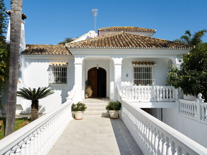 villa in stile spagnolo in El Rosario
