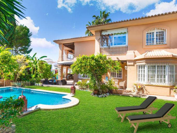 elegant villa for sale